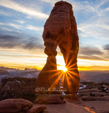 A Beautiful Delicate Arch Sunset Image
